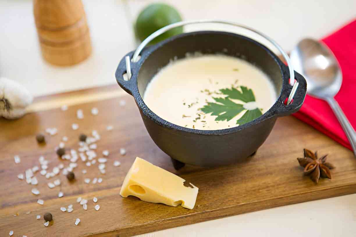 Priano Four Cheese Pasta Sauce – Rich & Creamy Cheese Lover’s Dream - Pasta